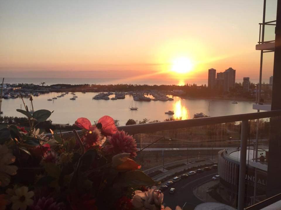 Stunning View Close To Everything Gold Coast Luaran gambar
