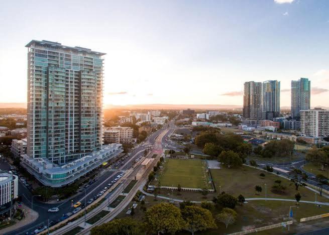 Stunning View Close To Everything Gold Coast Luaran gambar